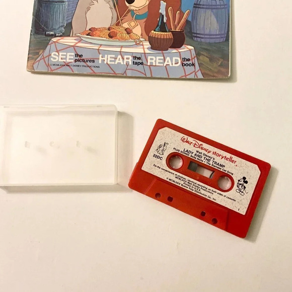 Vintage 1979 Walt Disneys Lady and the Tramp  Read Along Book and Tape - Picture 12 of 13